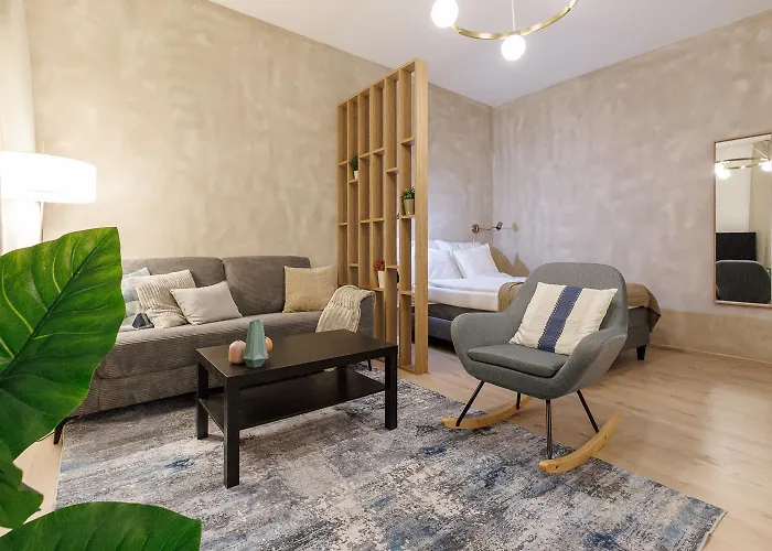 Centrally Located Prater With Air Condition Apartament *