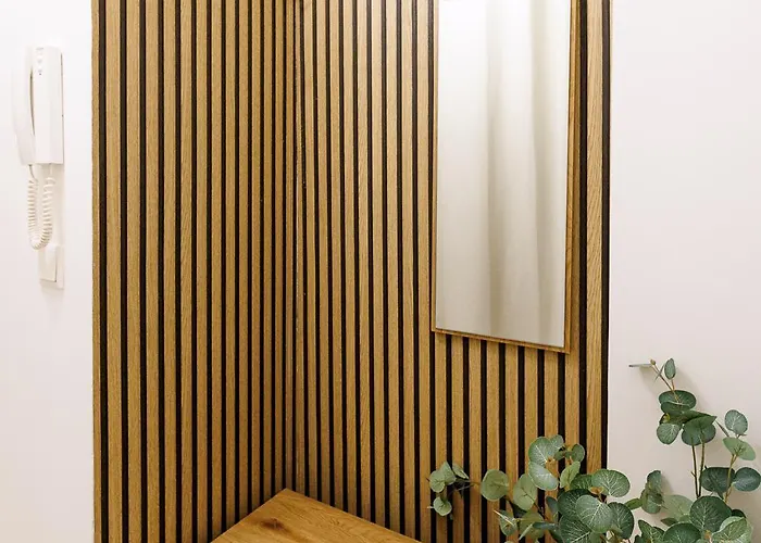 Centrally Located Prater With Air Condition Apartament
